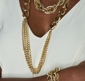 Colar Longo Dourado