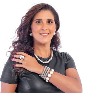 Pulseira Bracelete Prateado e Pérola 