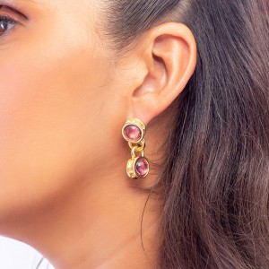 Brinco Pedra Dupla Lilás e Roxo Banho Dourado