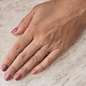 Anel Infinito Liso Banhado a Ouro 18k
