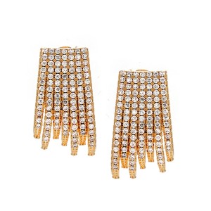 Brinco 7 fios cravejados em zirconia Branca Cristal banhado a ouro 18k