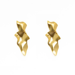 Brinco Três Triângulos Amassados Dourado