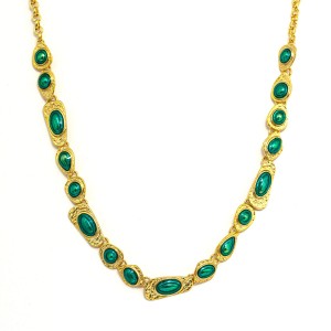Conjunto Brinco e Colar Dourado com Resina Verde 
